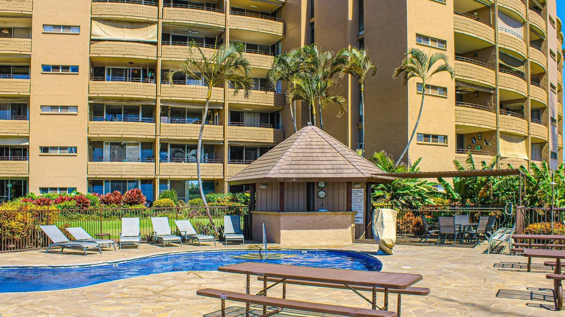 Island Sands Resort 208 Wailuku 0*,